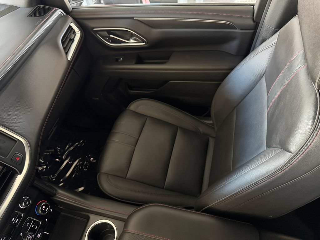 Used 2023 Chevrolet Tahoe RST w/ Luxury Package RWD image 37