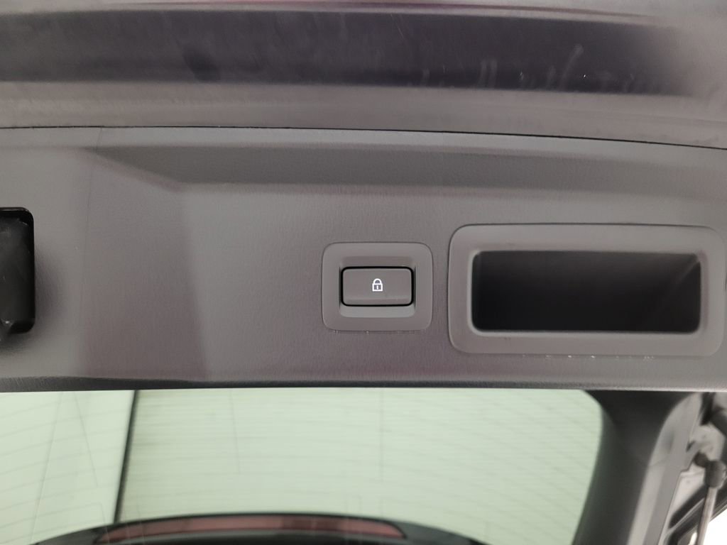 Used 2025 MAZDA CX-30 AWD 2.5 S w/ Preferred Package image 2