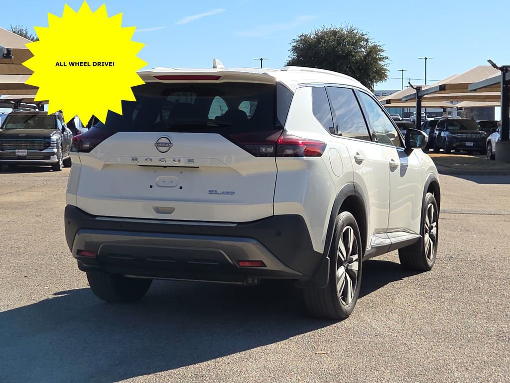 Used 2023 Nissan Rogue SL w/ SL Premium Package image 16