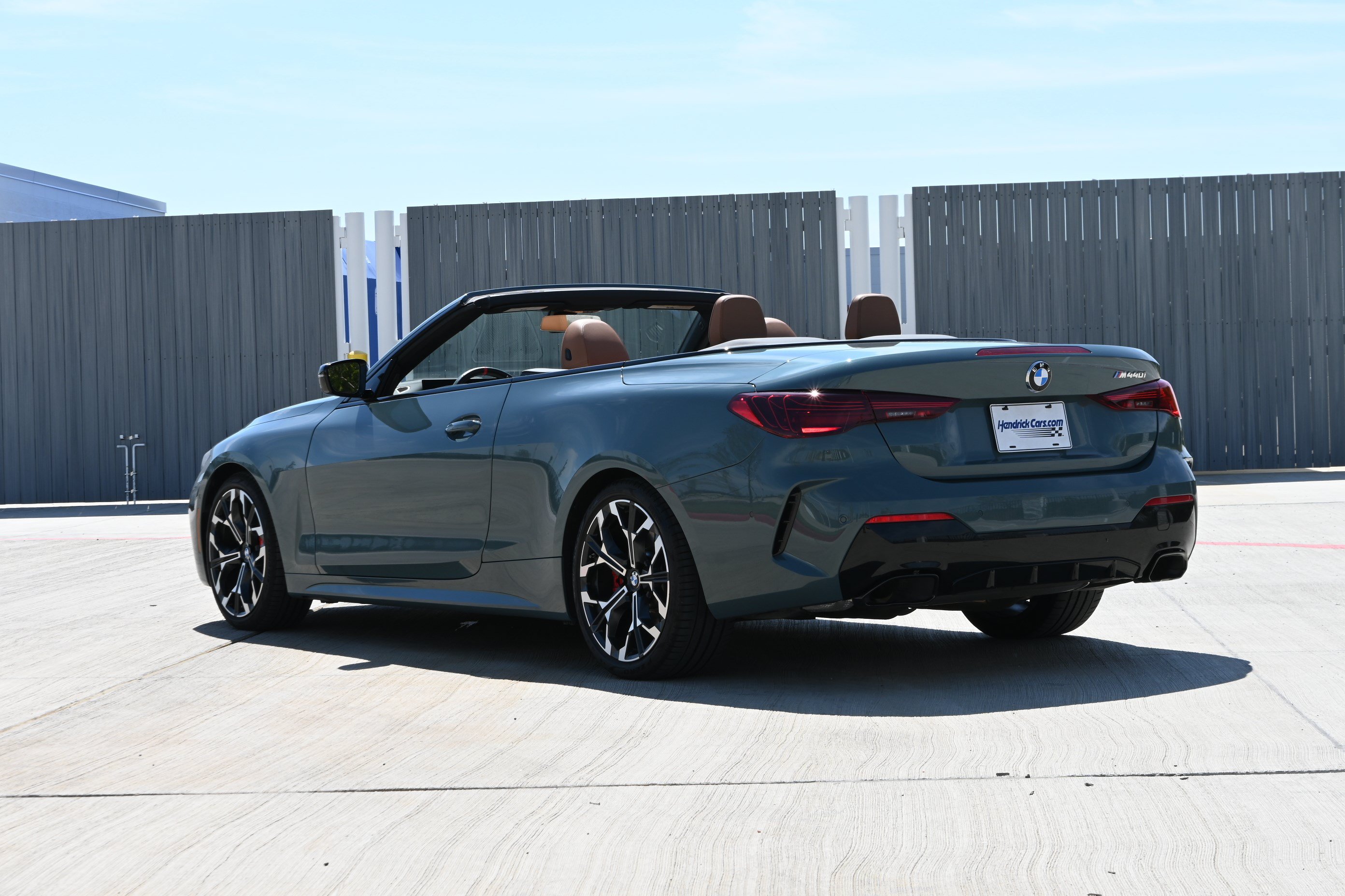 Used 2026 BMW M440i Convertible w/ Premium Package RWD image 7