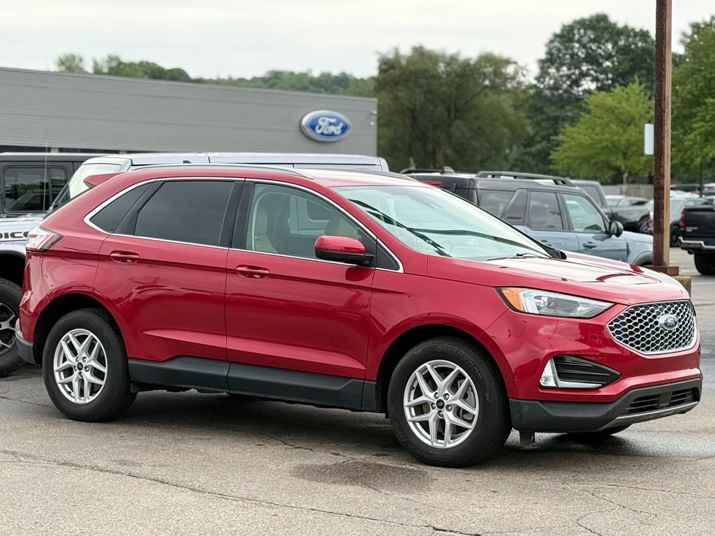 Certified 2023 Ford Edge SEL w/ Convenience Package AWD/4WD image 29