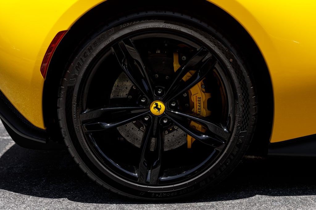 Used 2024 Ferrari 296 GTB RWD image 30