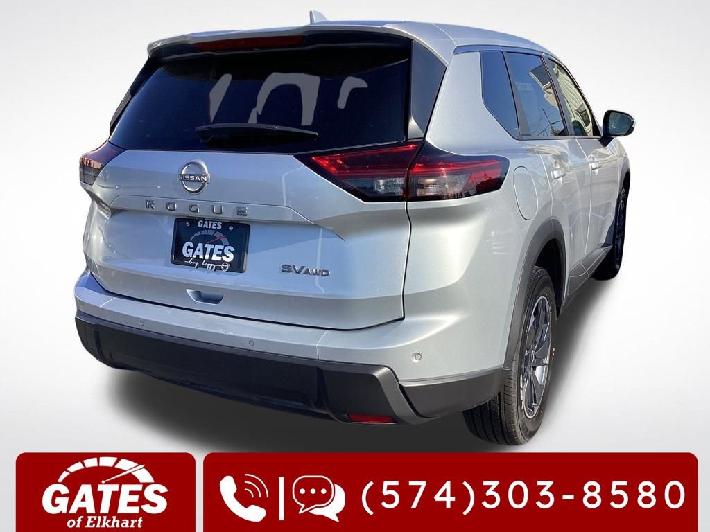 Used 2024 Nissan Rogue SV image 10