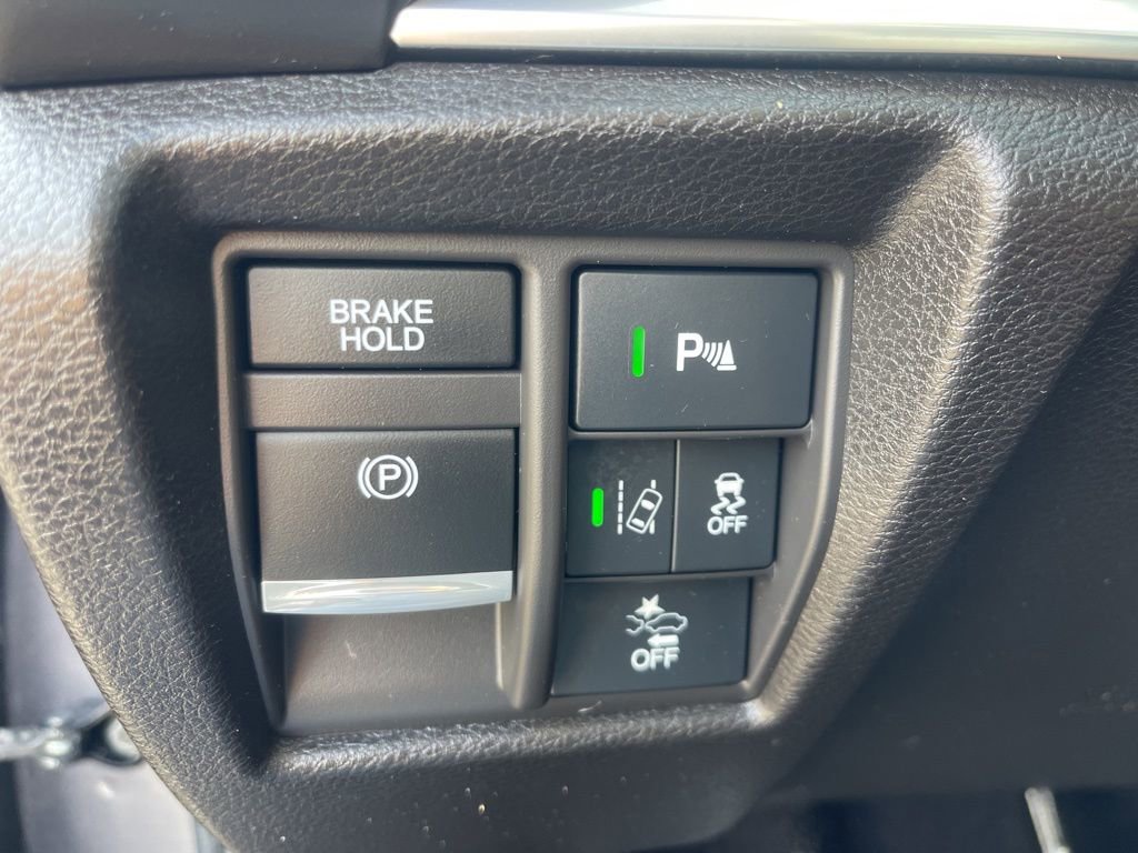 Used 2020 Acura MDX Technology image 16