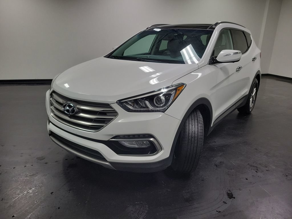 Used 2017 Hyundai Santa Fe Sport w/ 2.4L Tech Package 04 AWD/4WD image 5