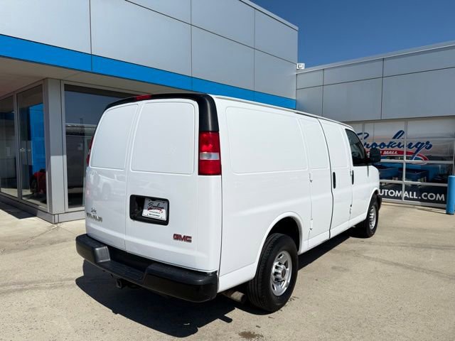 Used 2020 GMC Savana 2500 image 31