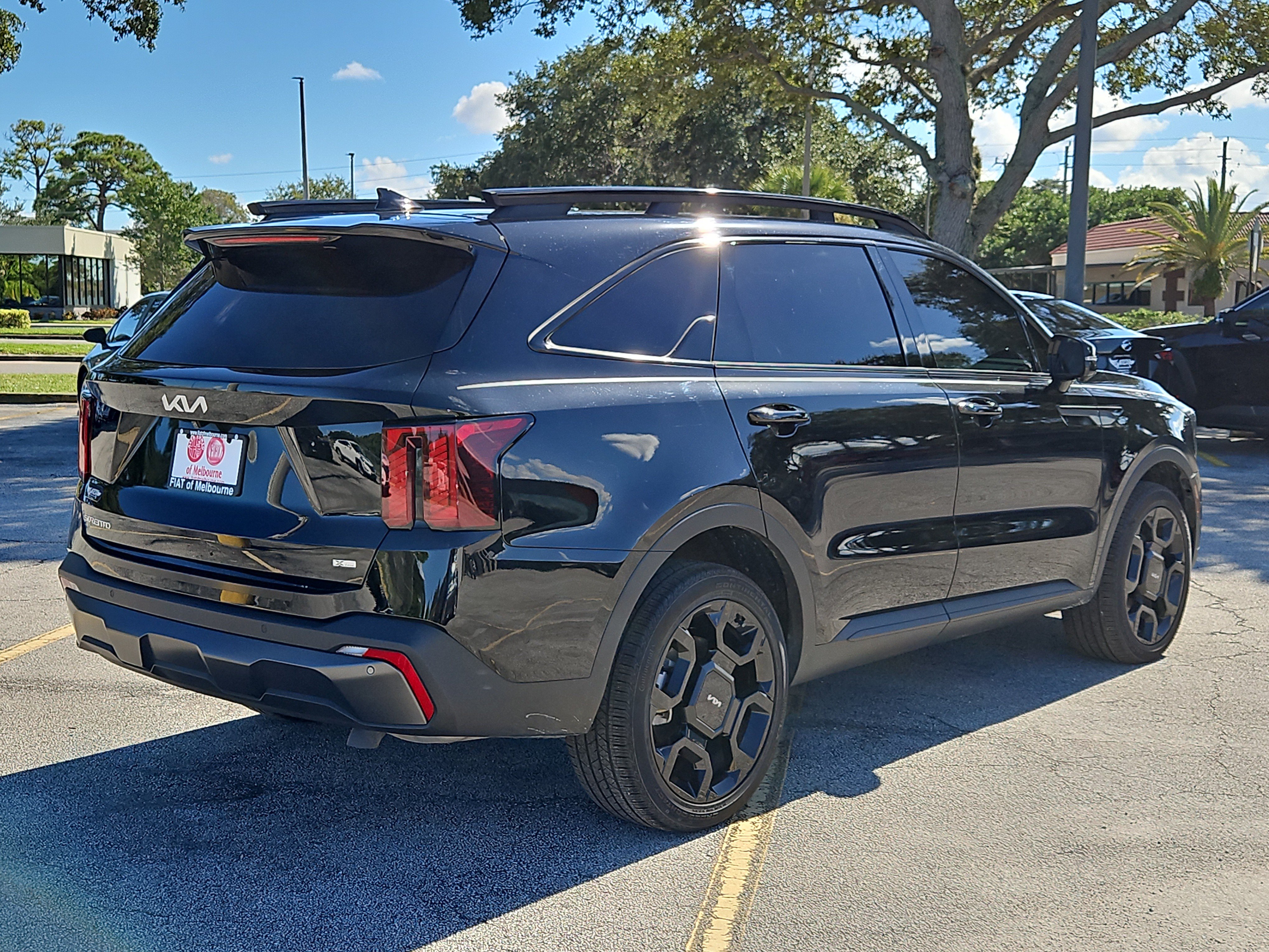 Used 2024 Kia Sorento SX AWD/4WD image 4