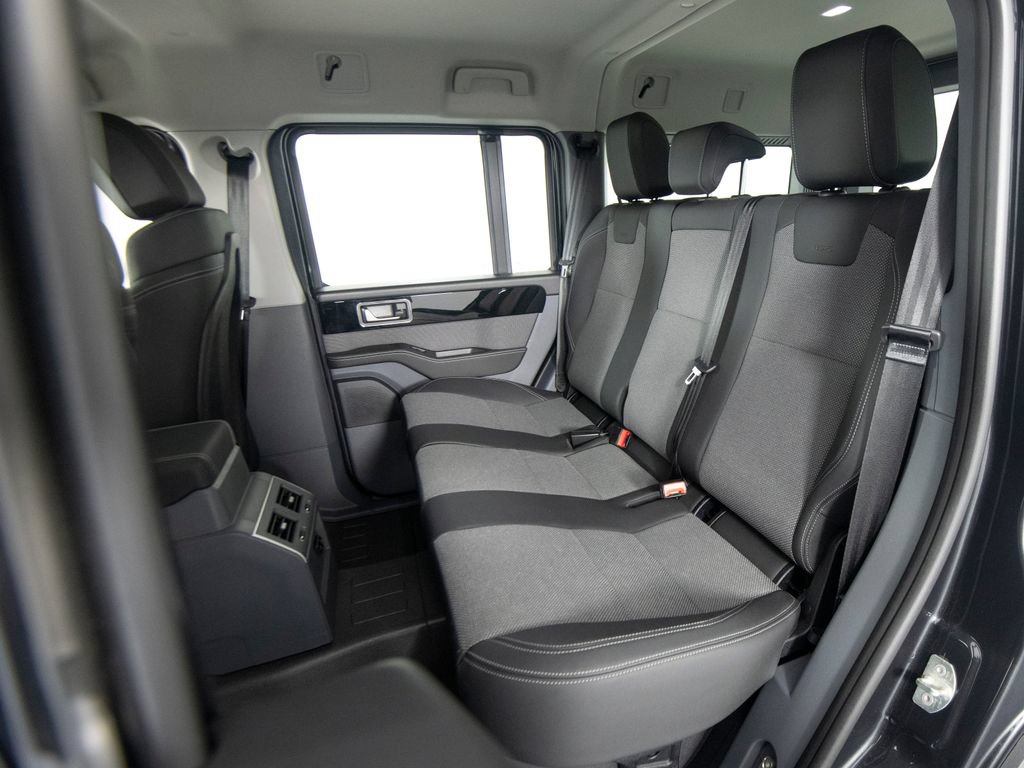 Used 2024 INEOS Grenadier AWD/4WD image 34