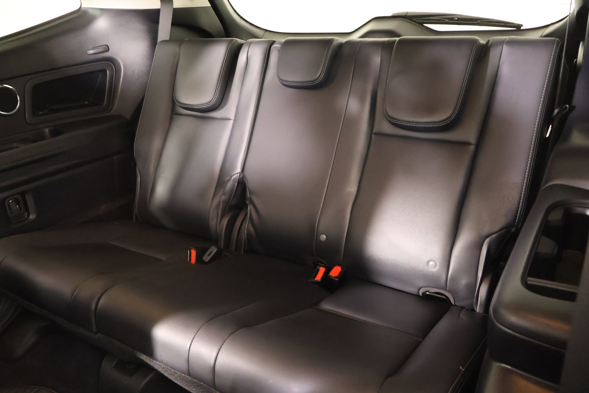 Used 2024 Subaru Ascent Limited w/ Technology Package AWD/4WD image 14