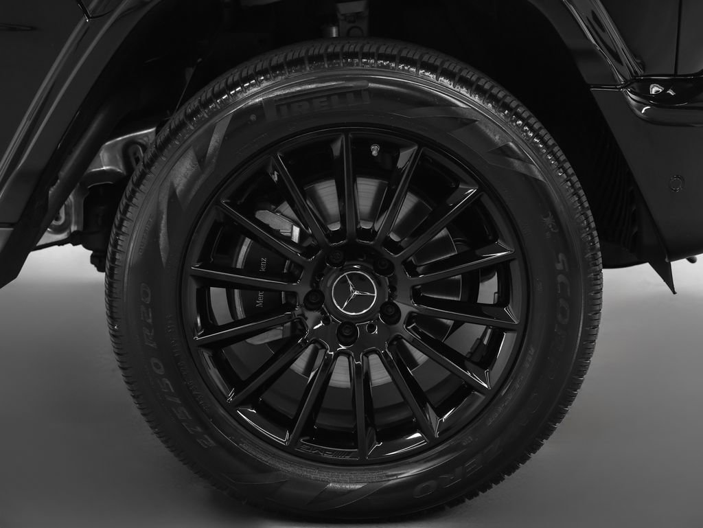 Used 2021 Mercedes-Benz G 550 image 12
