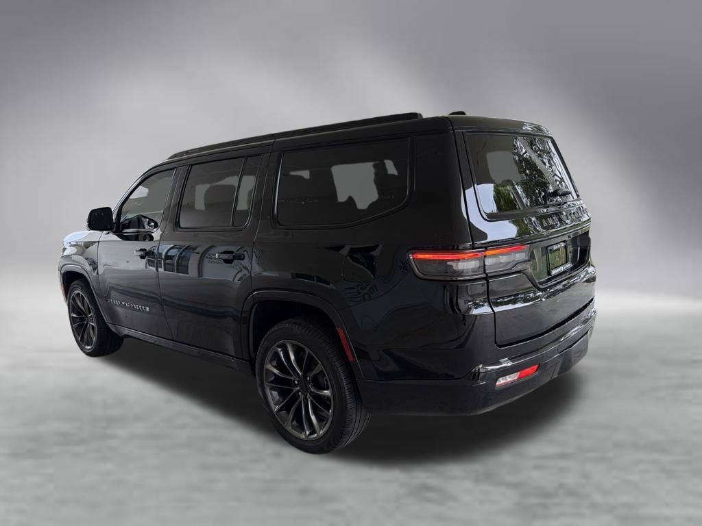 Used 2025 Jeep Grand Wagoneer Series III w/ Quick Order Packagew 28T AWD/4WD image 4