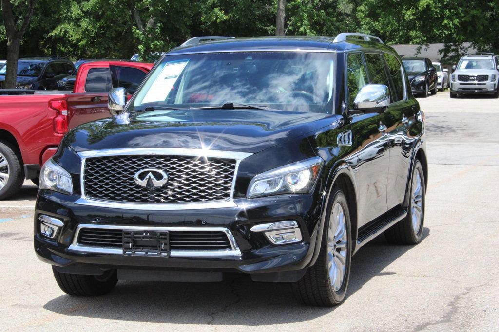 Used 2017 INFINITI QX80 2WD w/ Deluxe Technology Package image 3
