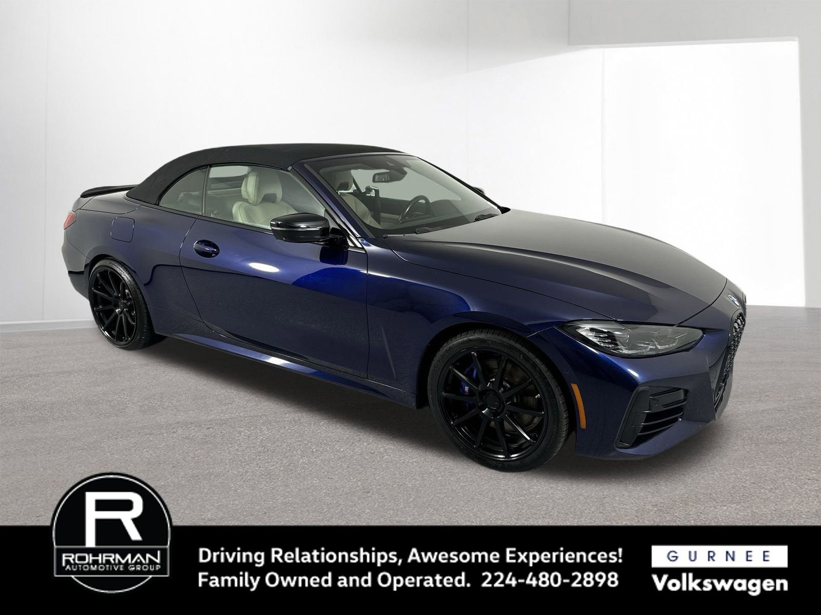 Used 2022 BMW 440i xDrive Convertible w/ Premium Package image 3