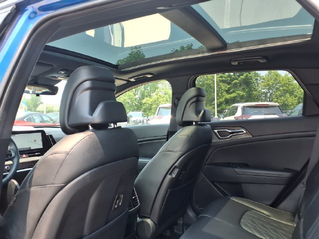 Used 2024 Kia Sportage X-Pro AWD/4WD image 12