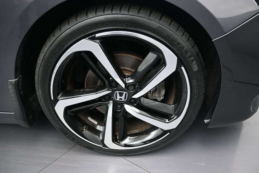 Used 2019 Honda Accord Sport image 9