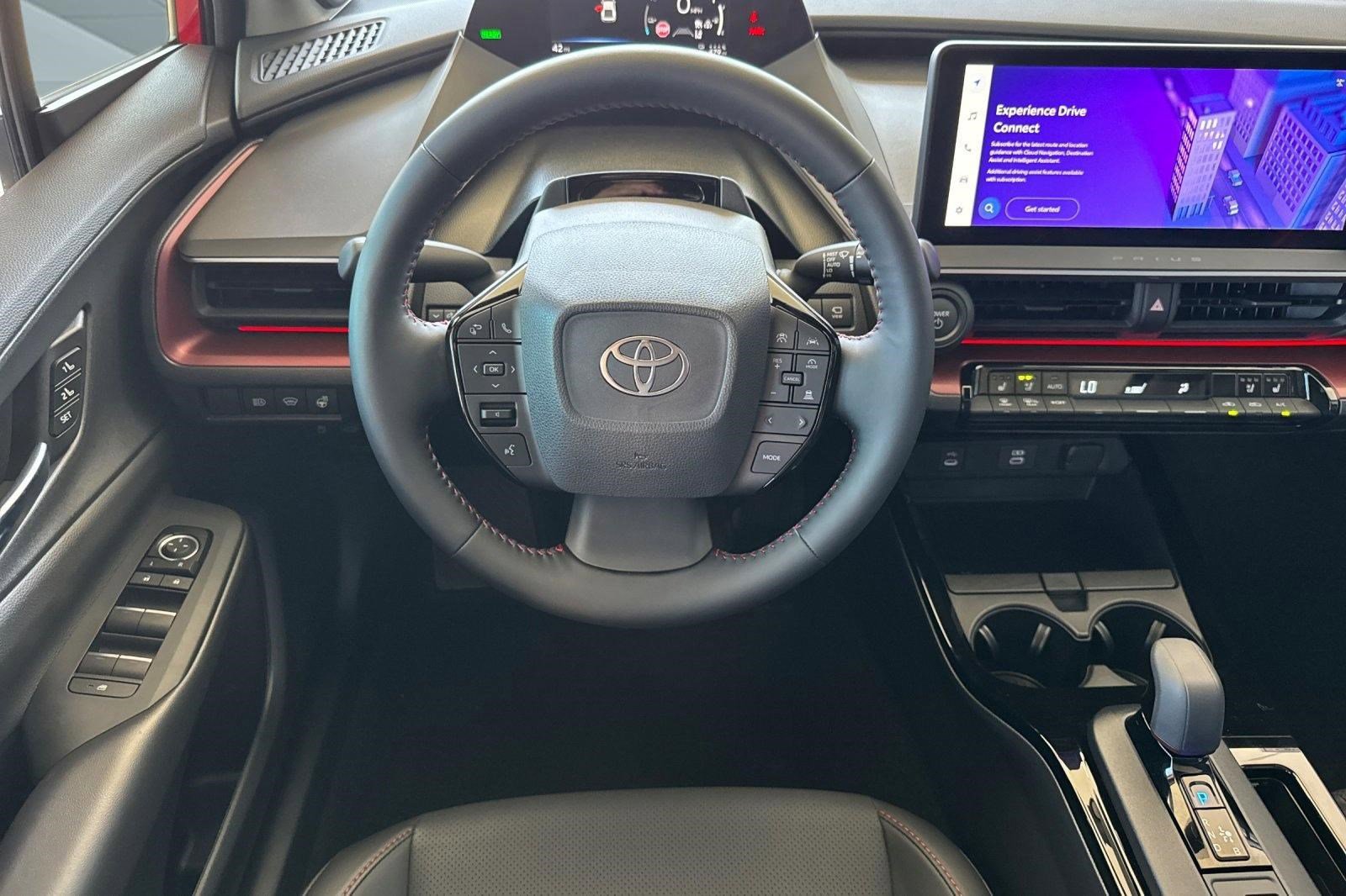 Used 2025 Toyota Prius Plug-In Hybrid w/ Limited Premium Package image 28