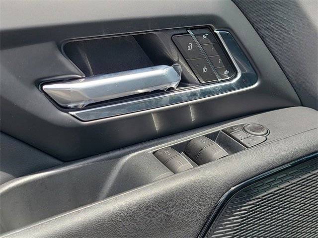 New 2026 Chevrolet Silverado EV LT w/ Plus Package image 18