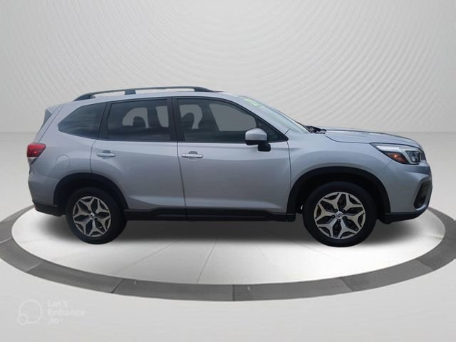 Used 2021 Subaru Forester Premium AWD/4WD image 3