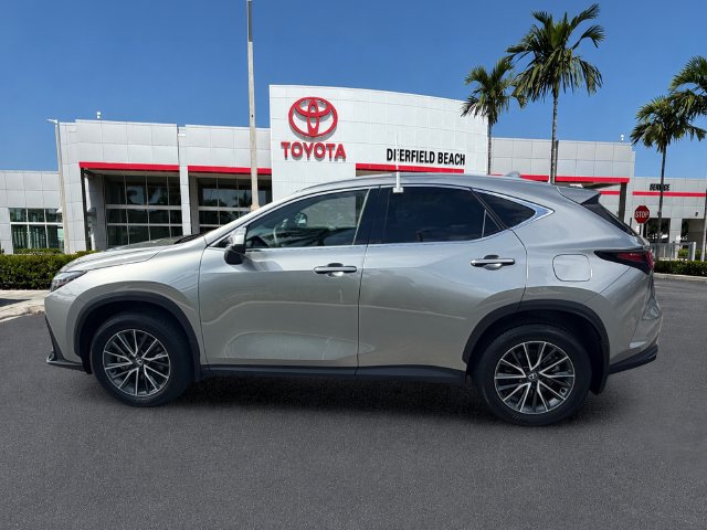 Used 2025 Lexus NX 250 FWD w/ Accessory Package (Z2) image 4