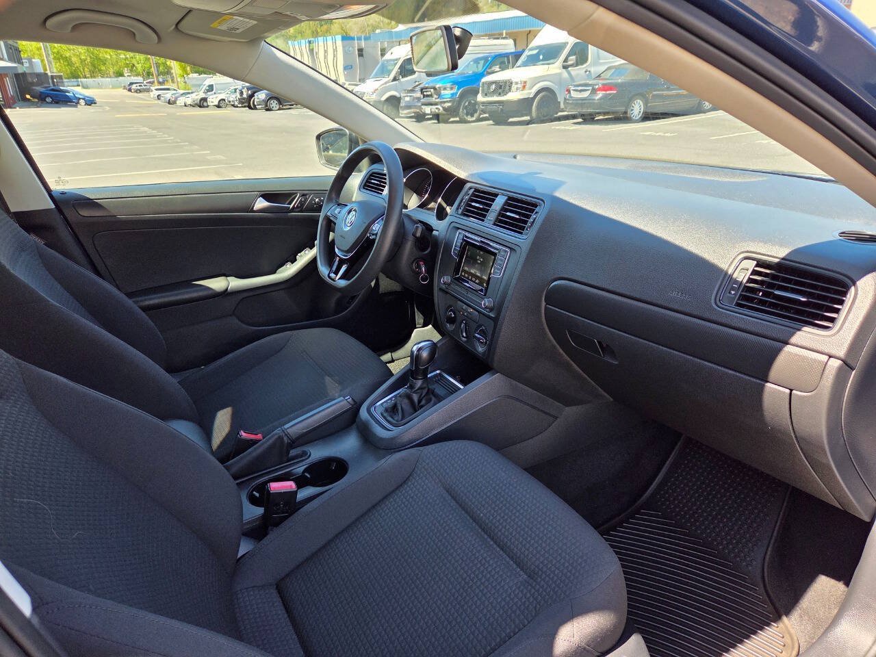 Used 2016 Volkswagen Jetta S FWD image 15