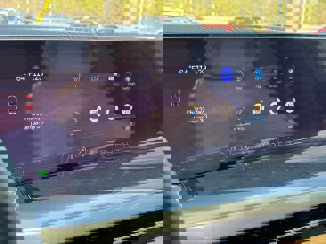 New 2025 Cadillac Escalade IQ Luxury 2 image 29