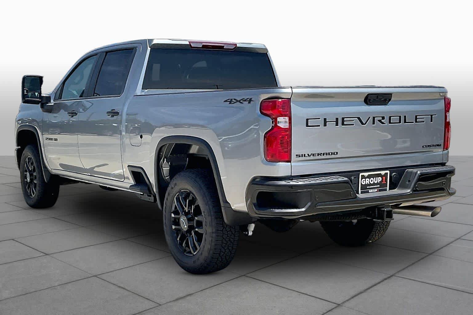 New 2026 Chevrolet Silverado 2500 Custom w/ Custom Value Package AWD/4WD image 4