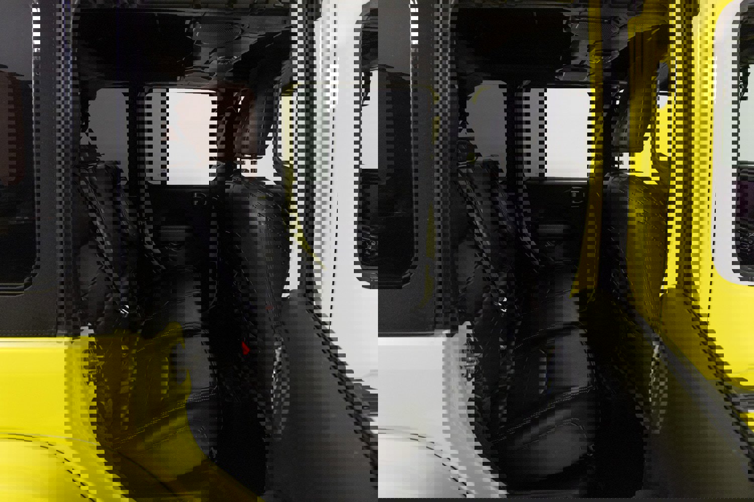 Used 2022 Jeep Wrangler Unlimited Sahara w/ Cold Weather Group image 27