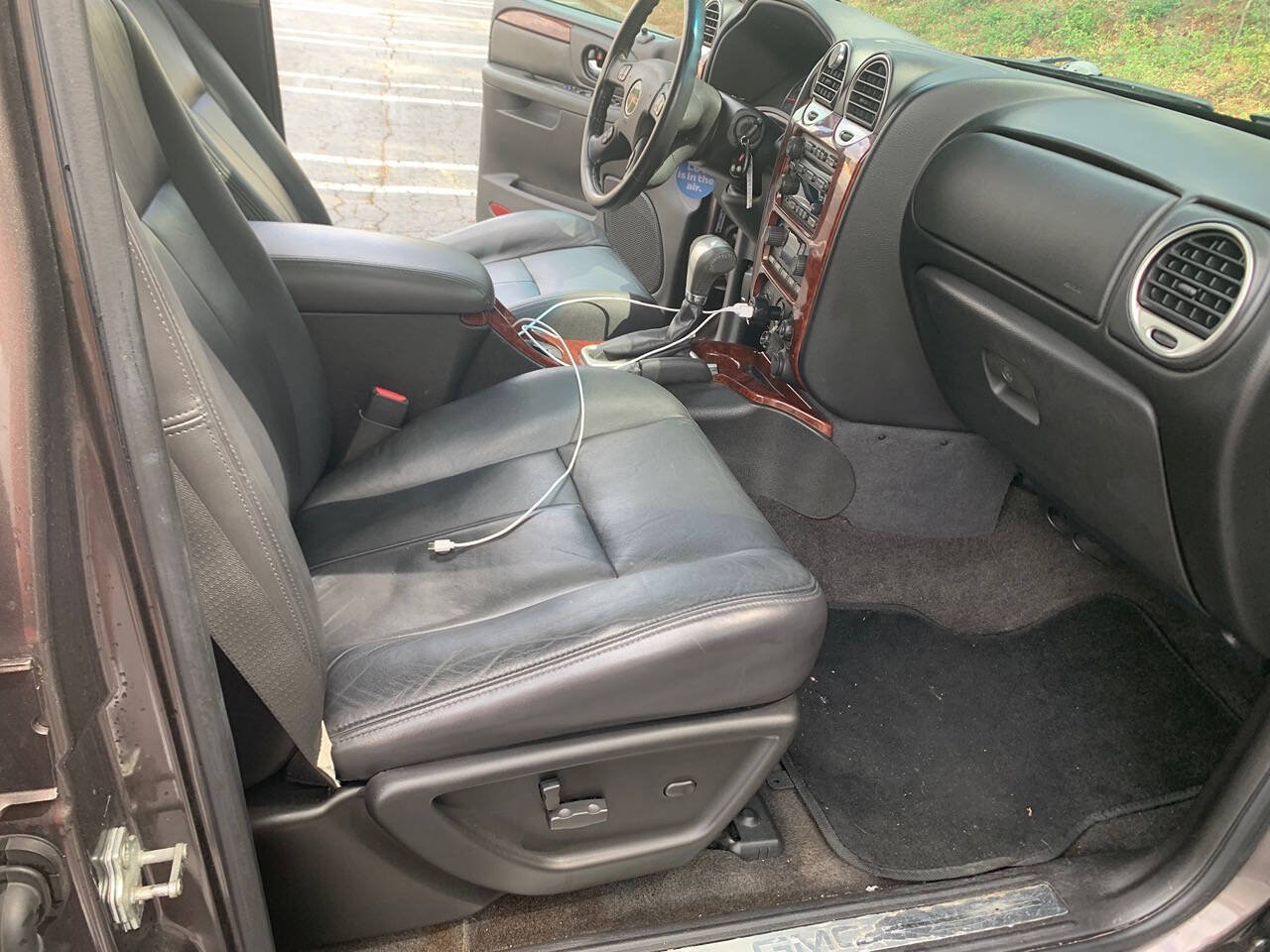 Used 2008 GMC Envoy SLT w/ Sun And 6-Disc Cd Package AWD/4WD image 17