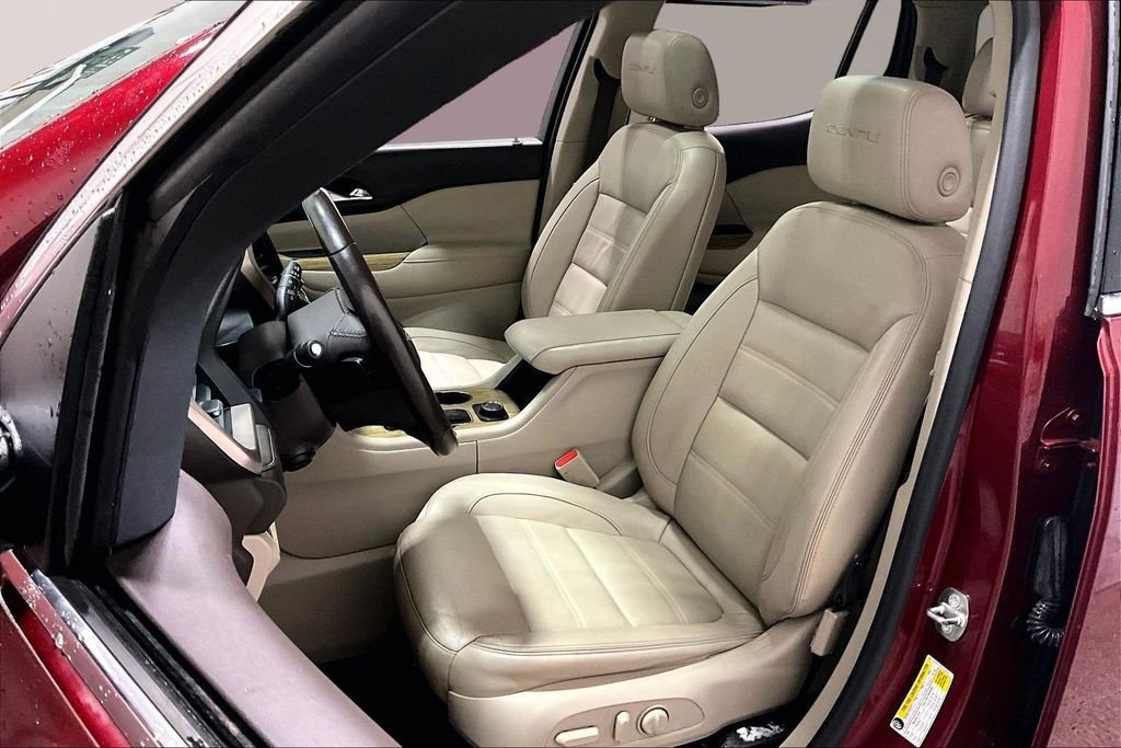 Used 2018 GMC Acadia Denali w/ Technology Package AWD/4WD image 21