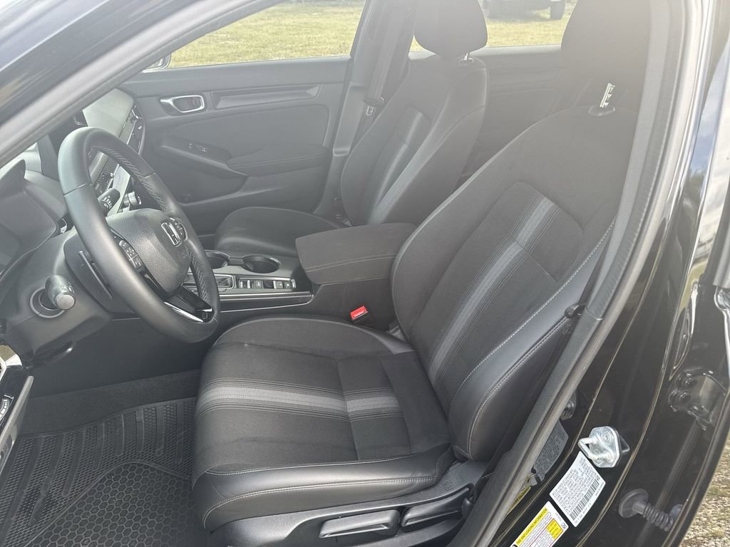 Used 2023 Honda Civic Sport image 14