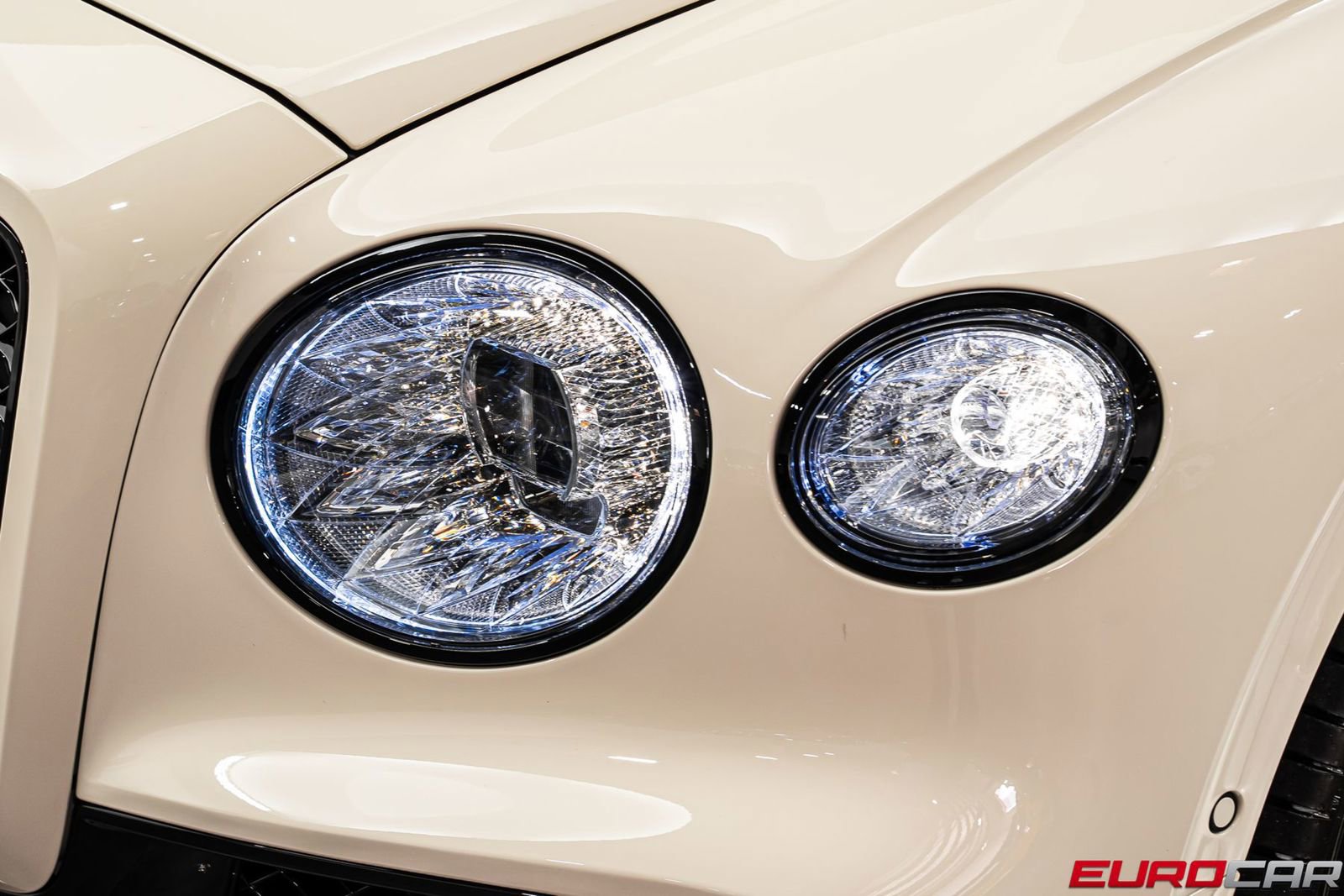 Used 2024 Bentley Flying Spur W12 AWD/4WD image 10