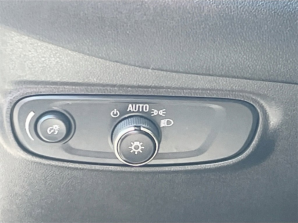 Used 2024 Chevrolet Equinox RS image 10