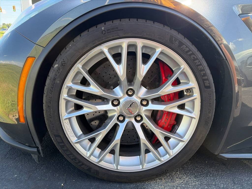 Used 2017 Chevrolet Corvette Z06 RWD image 23