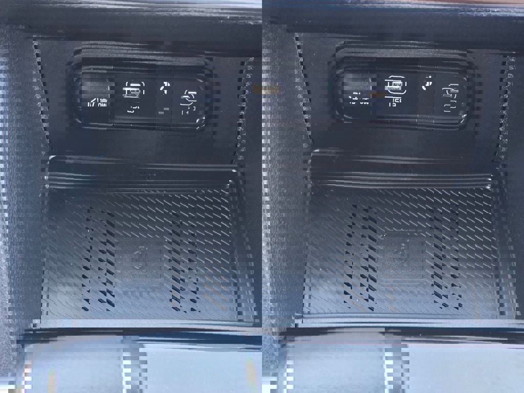 Used 2025 Kia Sportage X-Line image 15