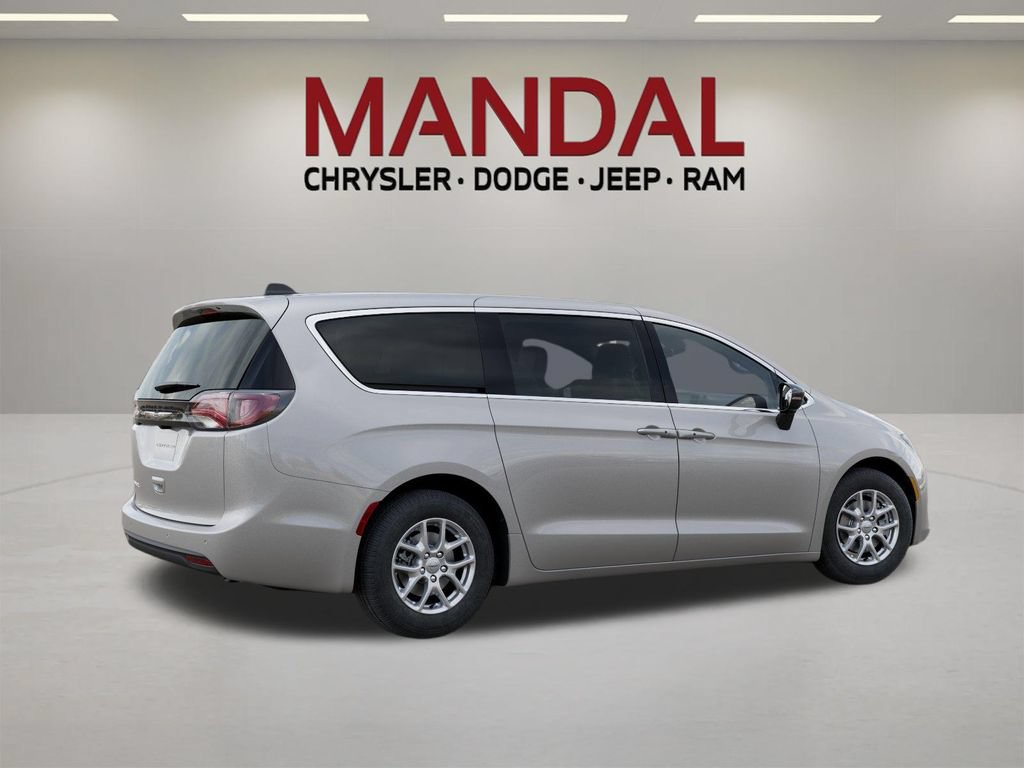 New 2026 Chrysler Voyager LX FWD image 4