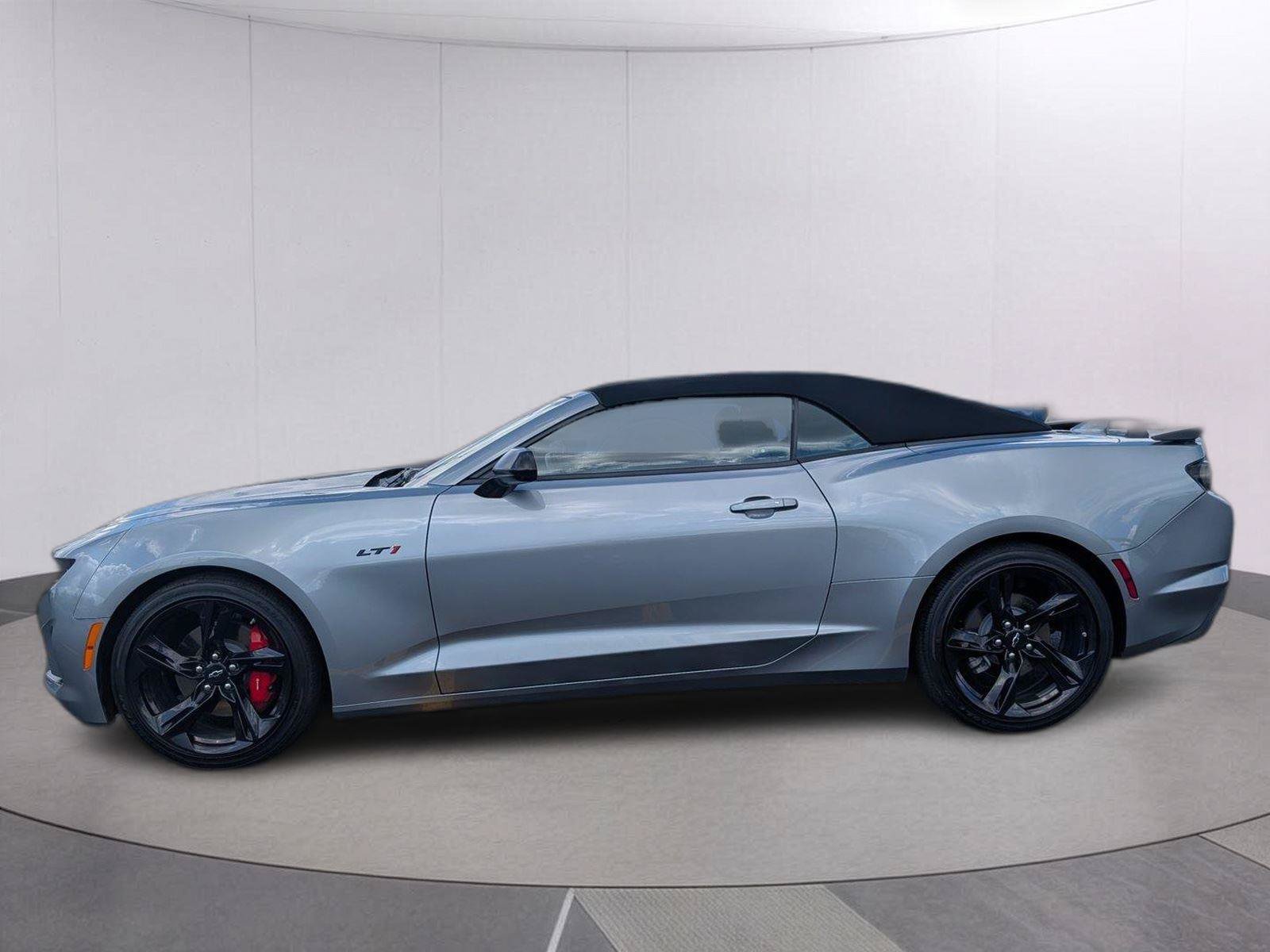 Used 2023 Chevrolet Camaro LT w/ RS Package RWD image 5