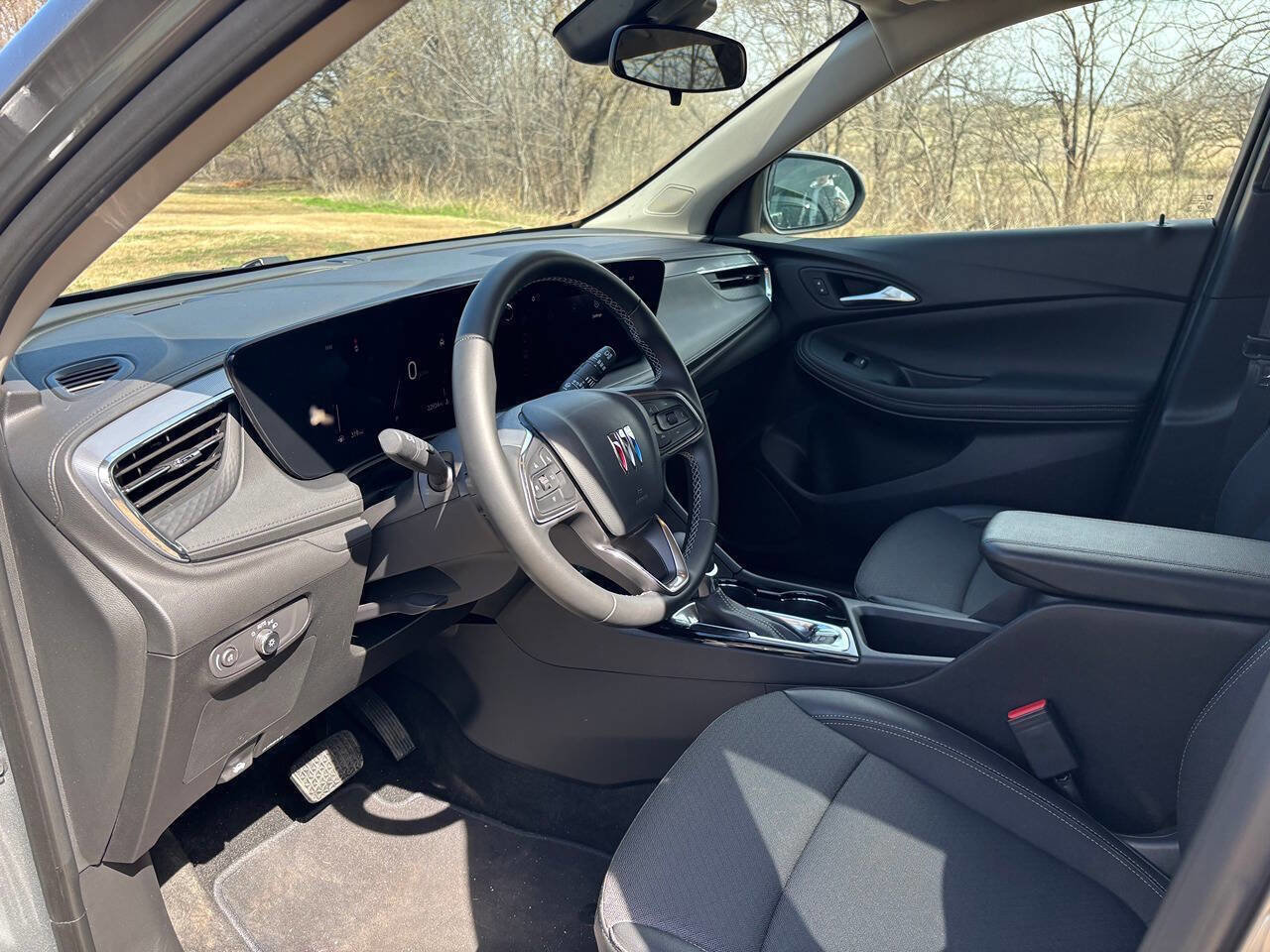 Used 2025 Buick Encore GX Preferred image 11