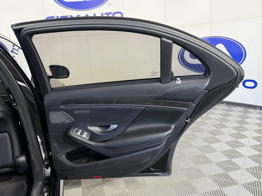 Used 2018 Mercedes-Benz S 560 4MATIC Sedan image 18