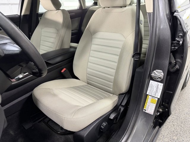 Used 2018 Ford Fusion S image 18