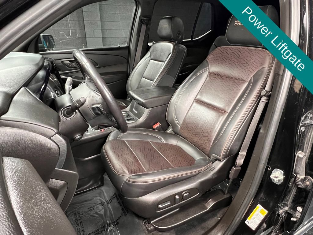 Used 2022 Chevrolet Traverse High Country image 4