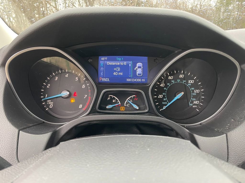 Used 2014 Ford Focus SE FWD image 18