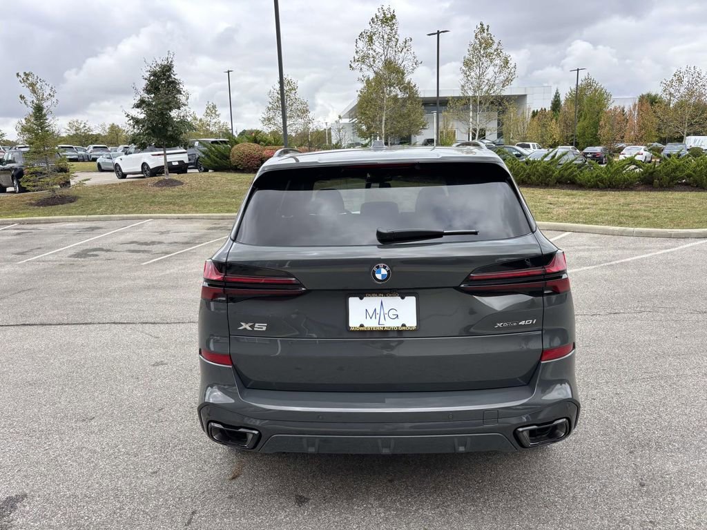 New 2026 BMW X5 xDrive40i w/ M Sport Package image 6