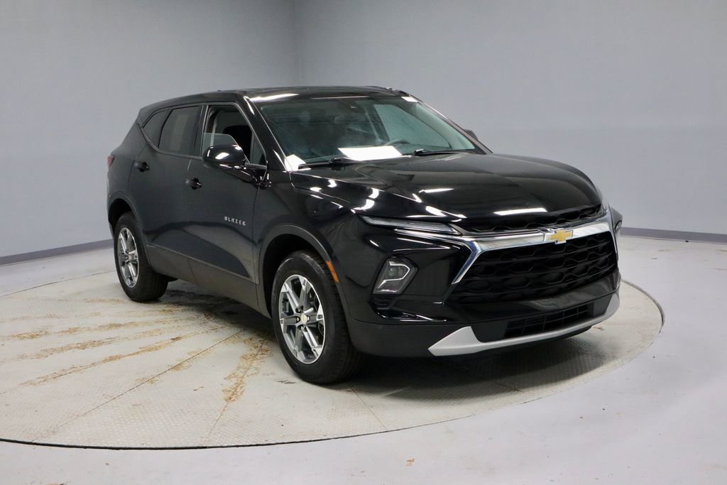 Used 2023 Chevrolet Blazer LT