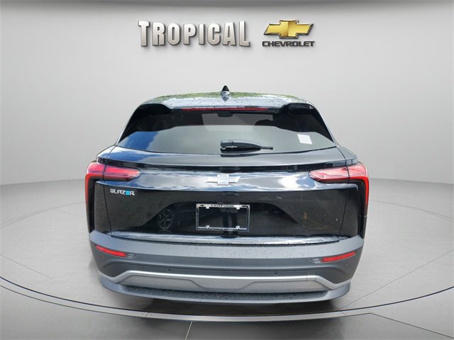 New 2025 Chevrolet Blazer EV LT image 4