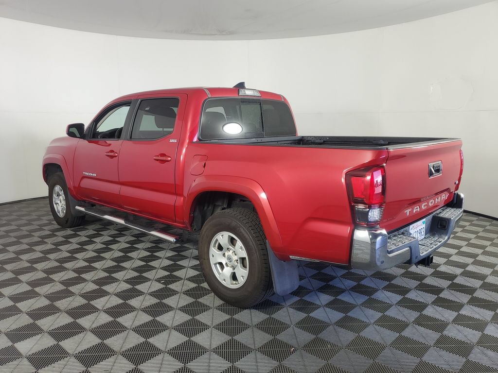 Used 2018 Toyota Tacoma SR5 RWD image 6