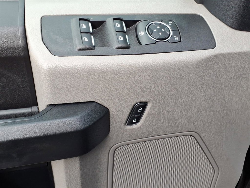 Used 2020 Ford F250 XL w/ STX Appearance Package image 10
