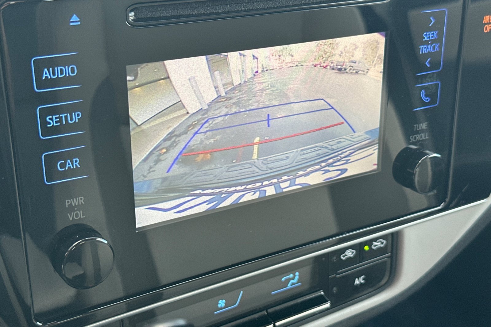 Certified 2017 Toyota Corolla LE image 18