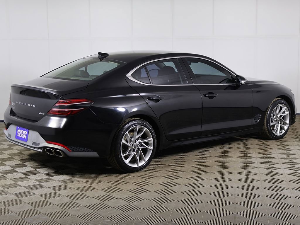 Used 2022 Genesis G70 2.0T AWD/4WD image 10