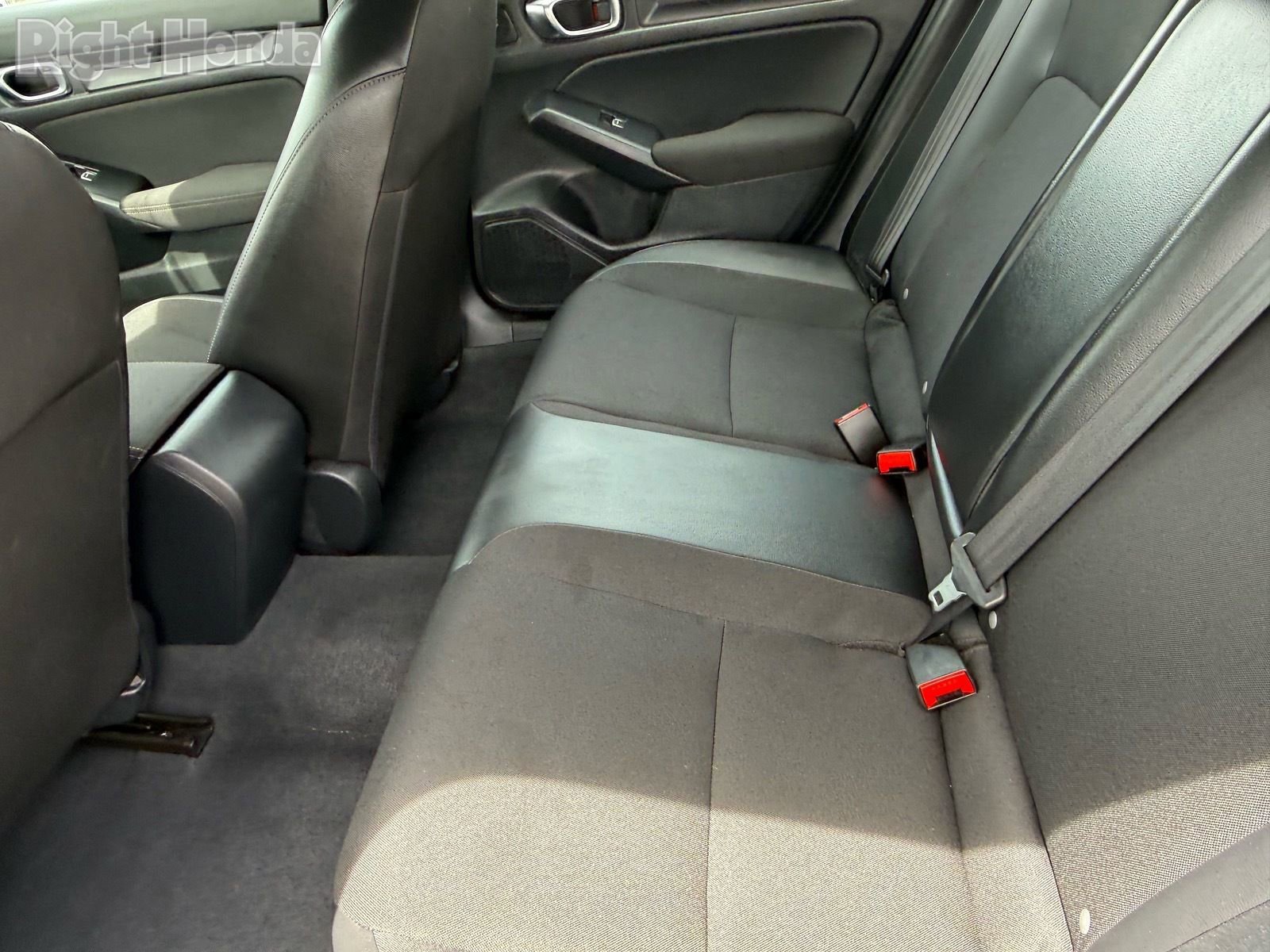 Used 2025 Honda Civic Sport image 27