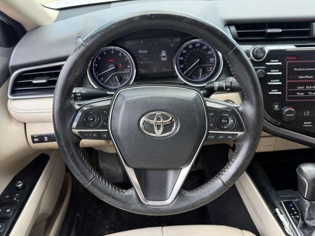 Used 2020 Toyota Camry XLE FWD image 13